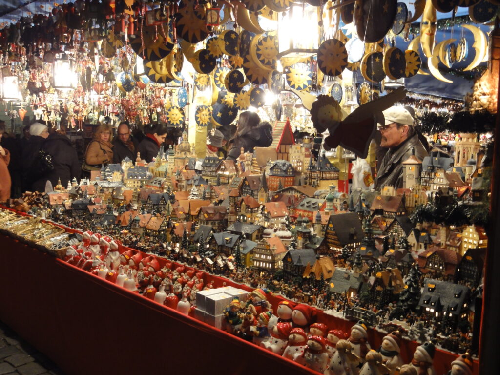 ニュルンベルクのクリスマスマーケットの写真