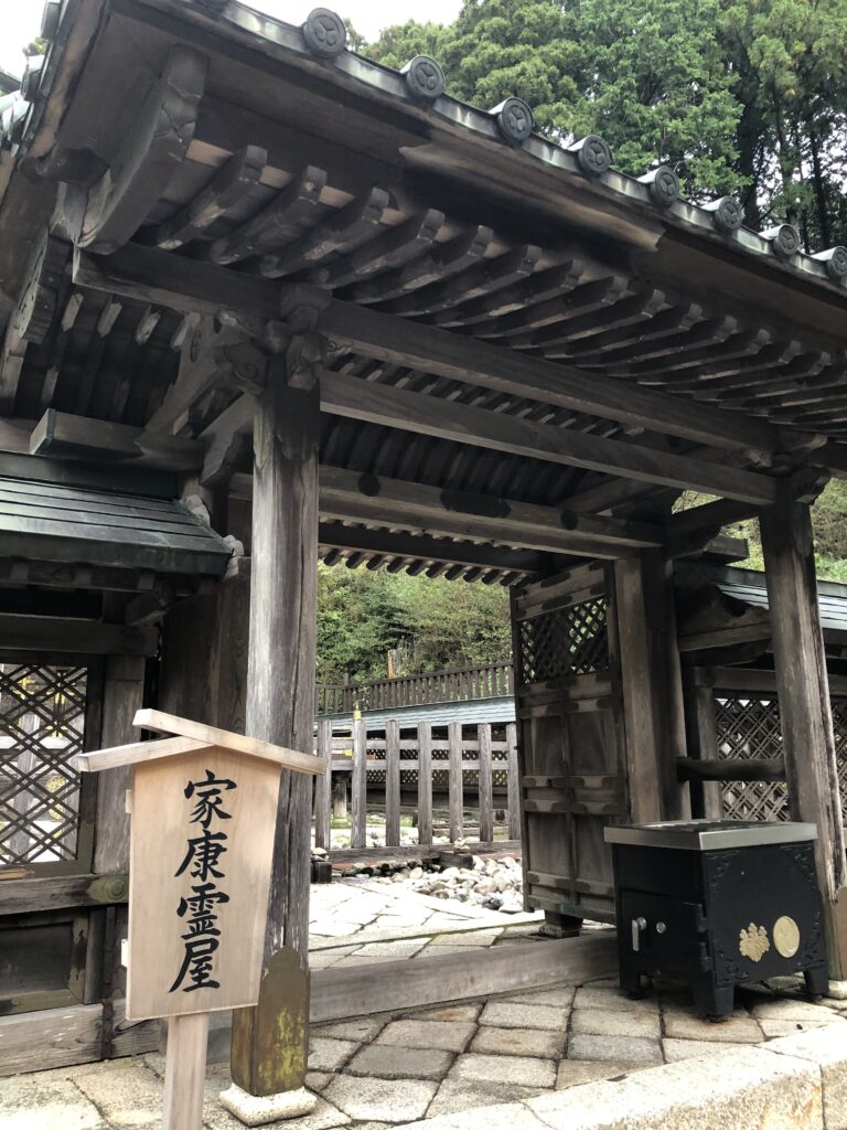 徳川家康の霊屋