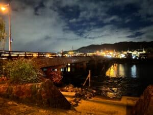 夜の宇治橋